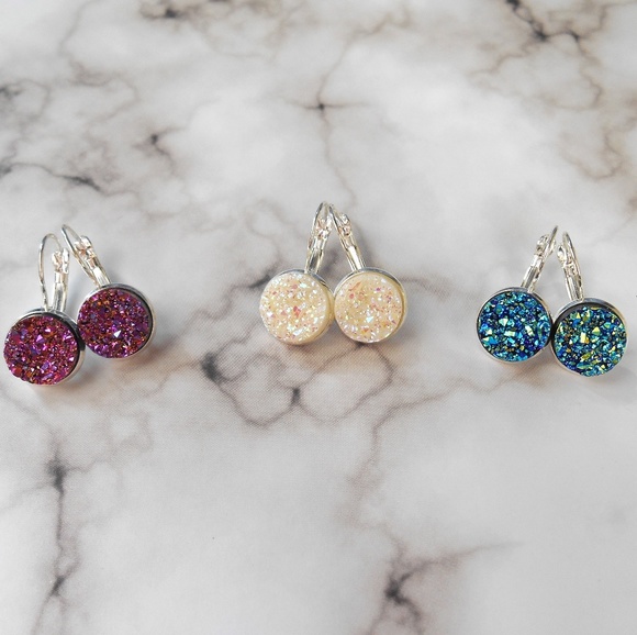 🆕️ Druzy French Hook Earrings - Picture 6 of 6